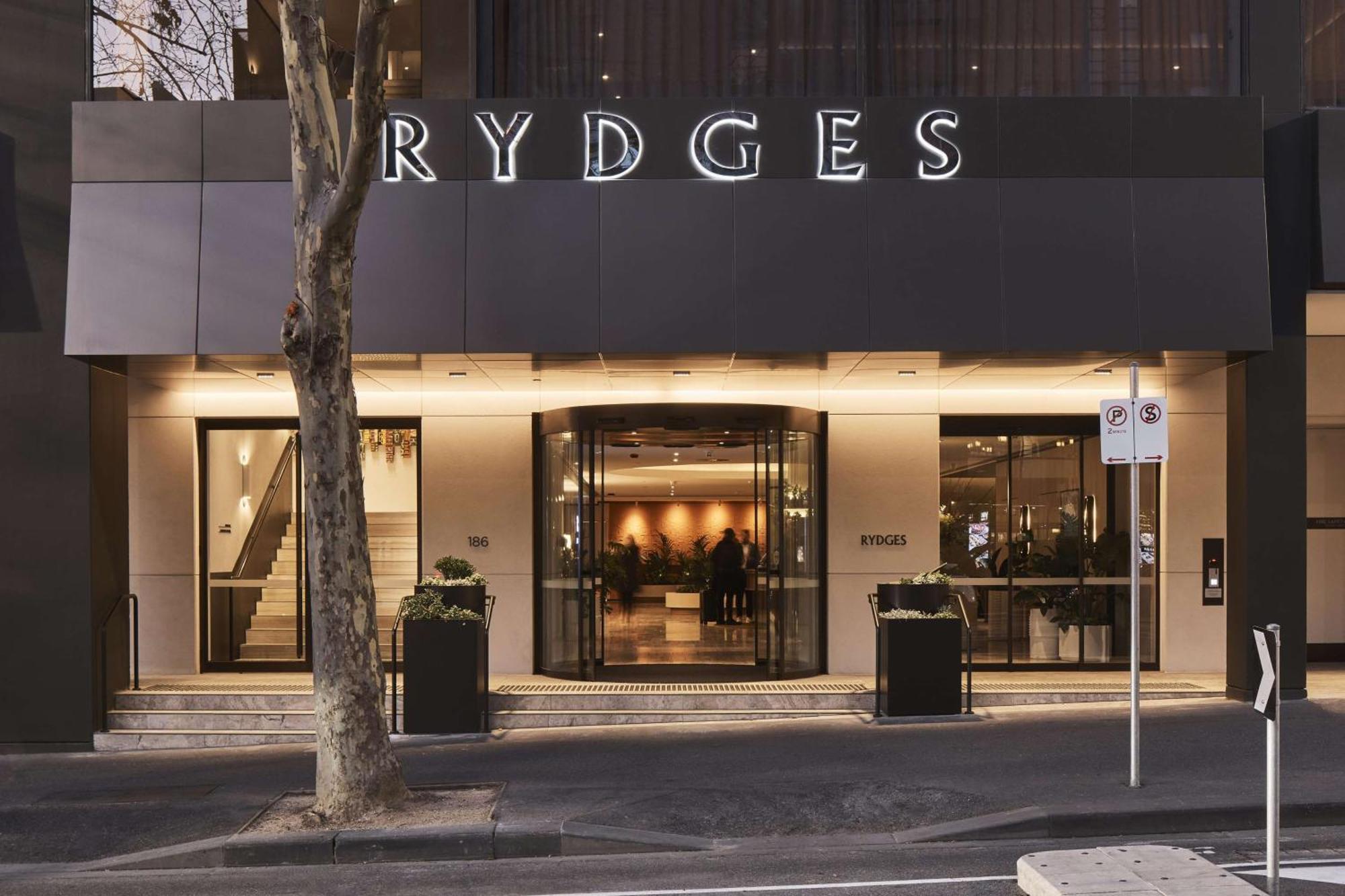 Rydges Melbourne — Fotos 1